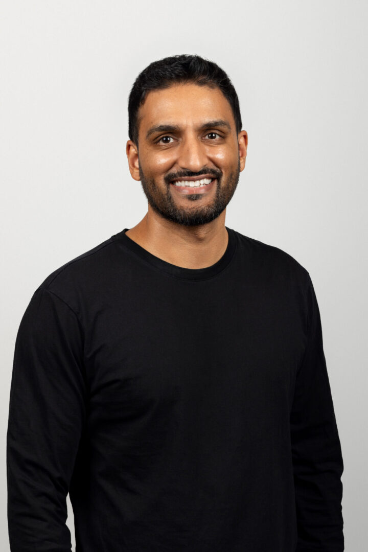 Dr Adarsh Bhatt